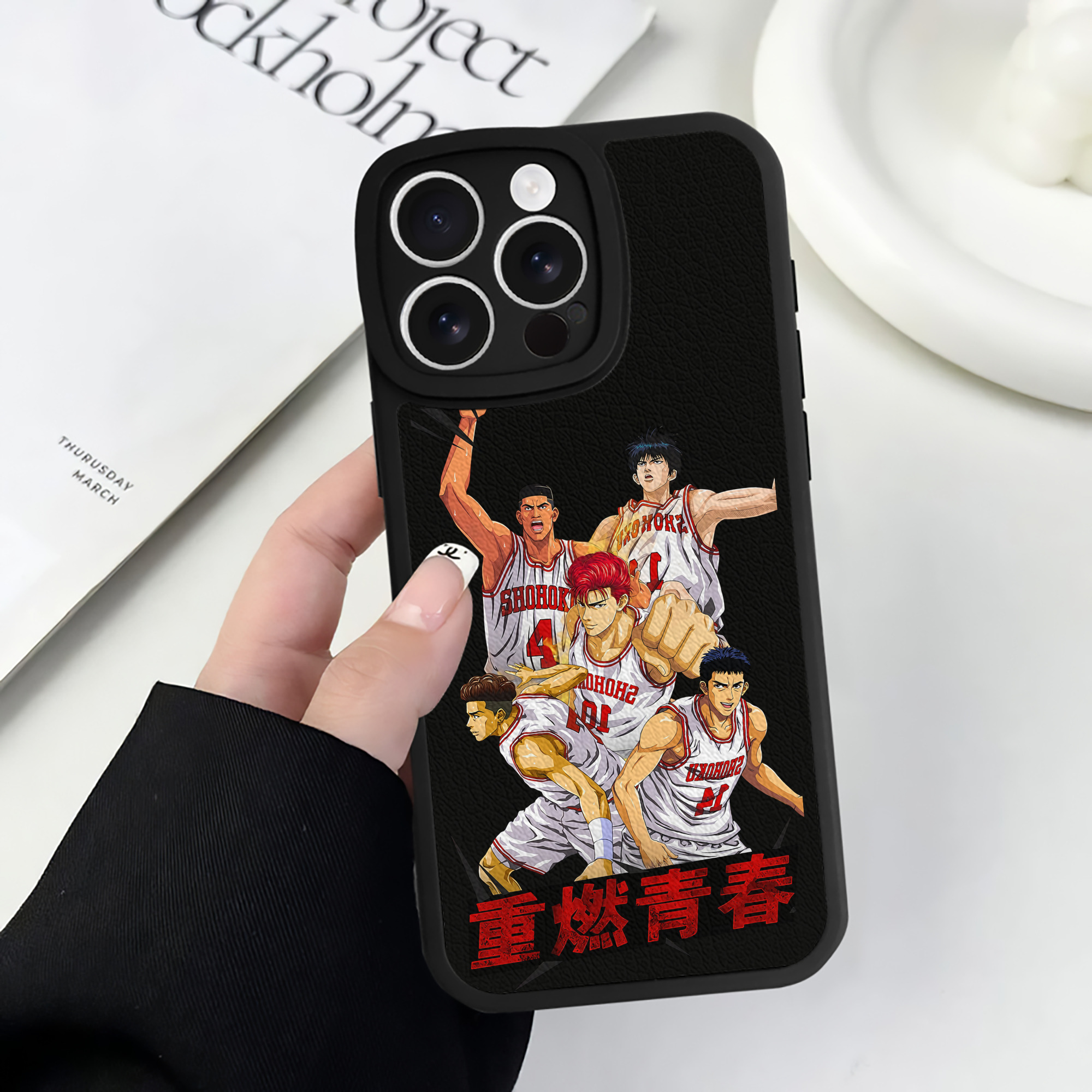 （画像用） SLAM DUNK／スラムダンク 【iPhone 16シリーズ対応】シリコンスマホケース（レザー調） 材質：シリコン